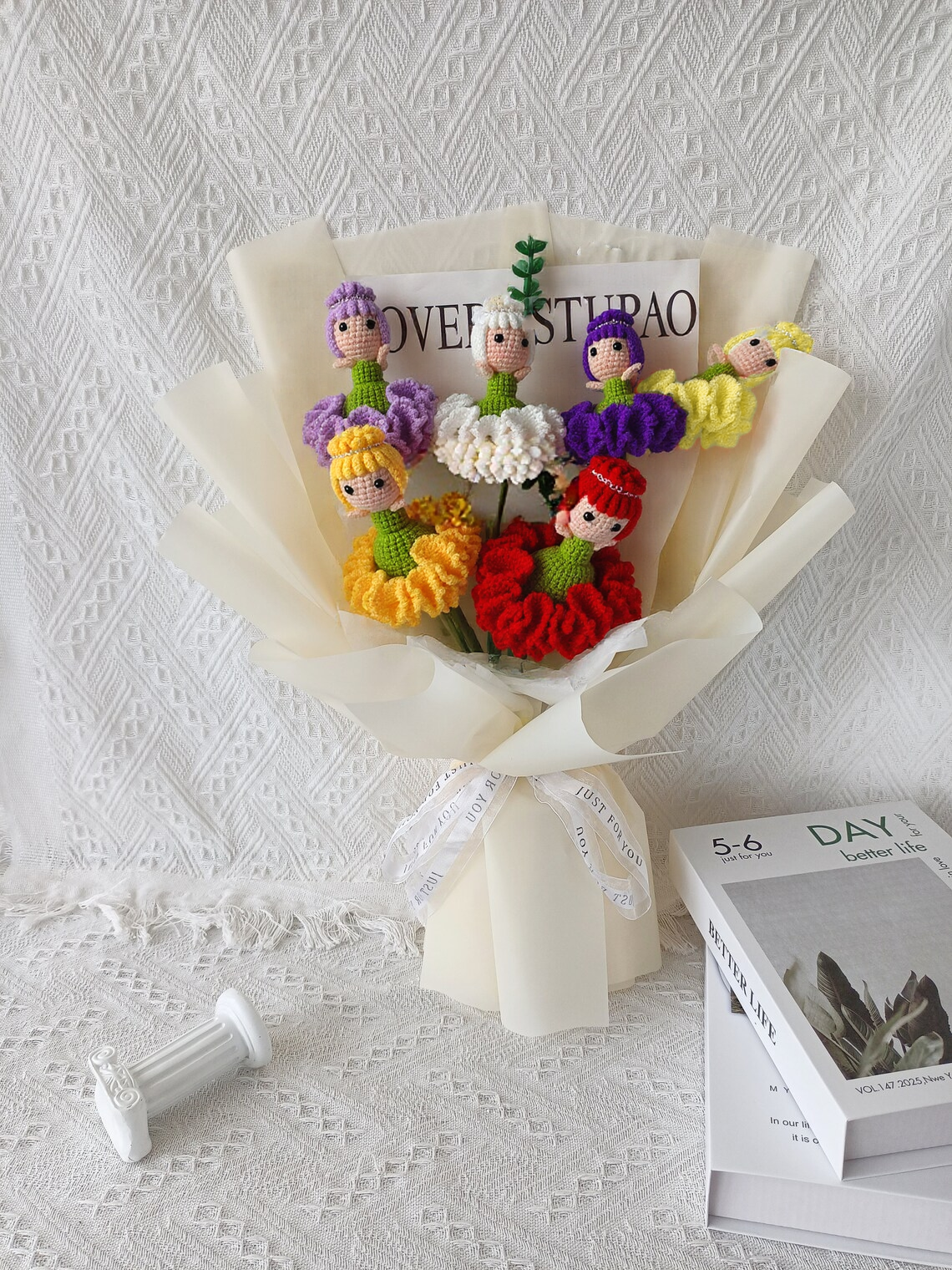 Bouquet de fleurs en laine tricotées - Idée de cadeau de fête