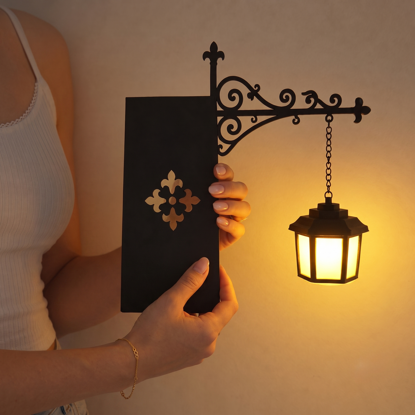 Bookshelf Hanging Lantern Night Light, Vintage Book Nook Lamp, Cozy Reading Decor & Gift for Book Lovers